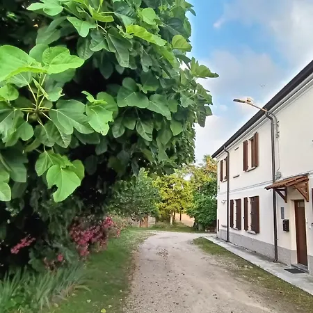 B&B Borgo Tre Case *